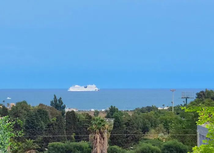 Con Sol De Paz * Torremolinos