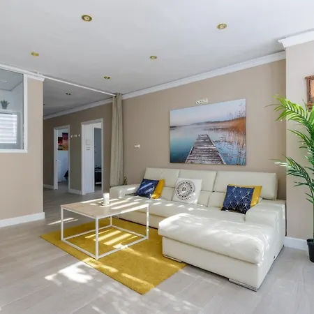 Con Sol De Paz Torremolinos